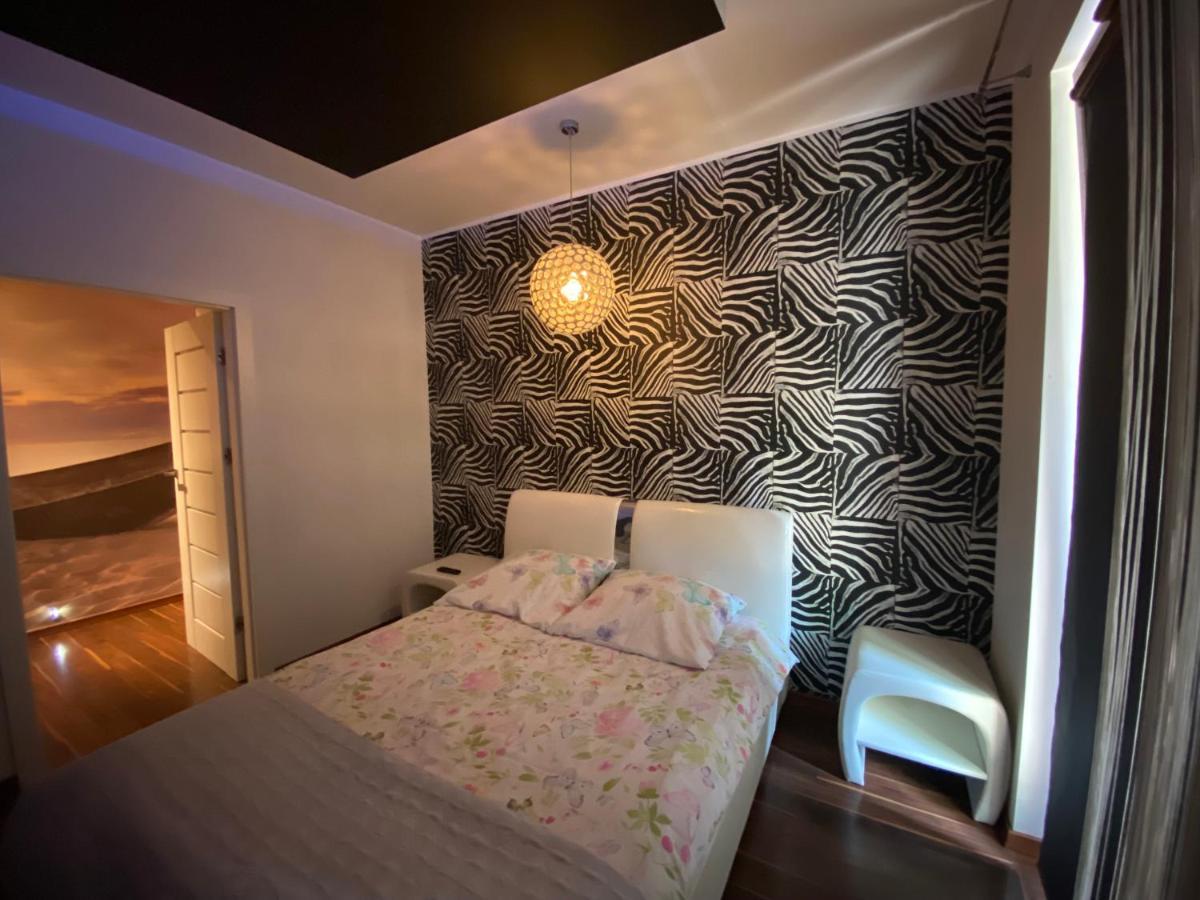 Ann Apartament Nadmorski Dwor Apartment Gdansk Exterior photo